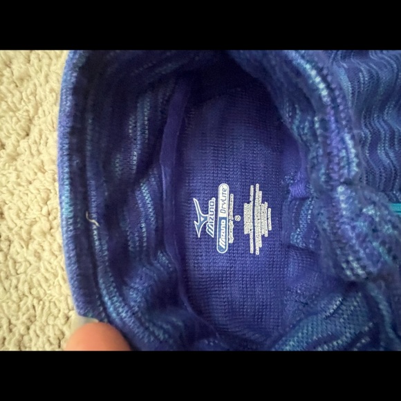 Mizuno DryLite workout jacket - Picture 2 of 2